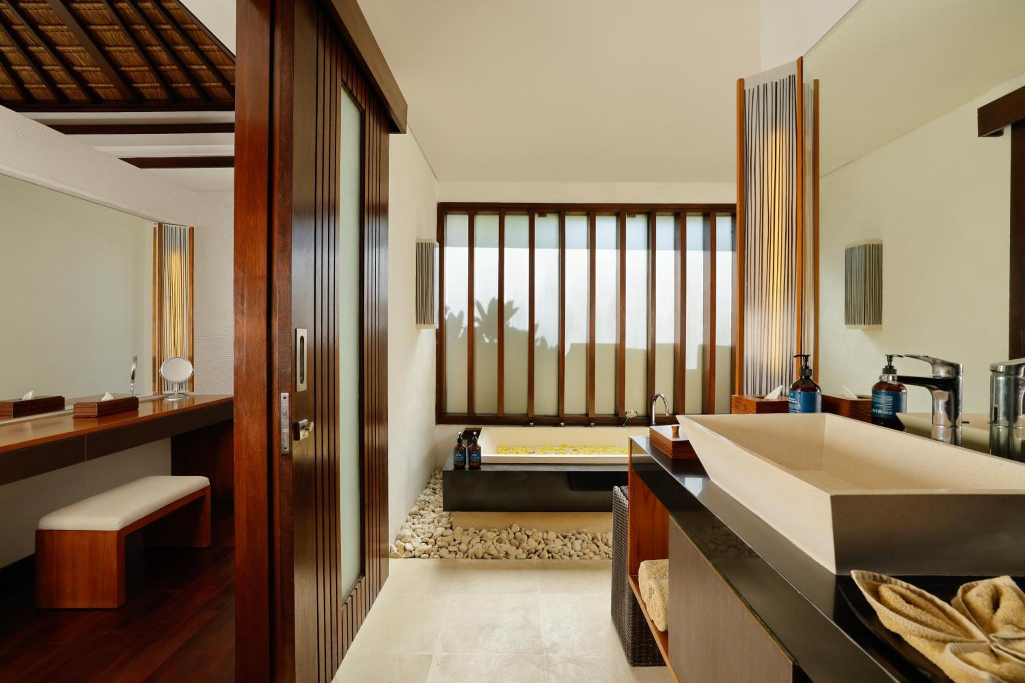 Jimbaran Bay Villas By Nakula Exterior photo